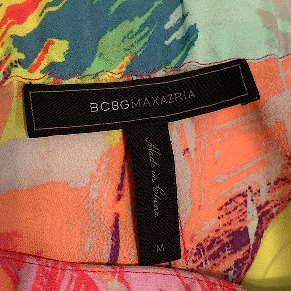 BCBG MaxAzria colorful, tropical sheer shorts w/pockets - Picture 2 of 3